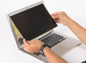 BOZABOZA ฟิล์มกรองป้องกันหน้าจอความเป็นส่วนตัวขนาด 15.6 นิ้ว / โน้ตบุ๊ก 2.5D, เกรด 2.5D, เรซินสีดำด้านหรือเคลือบเงา - Product Image 6