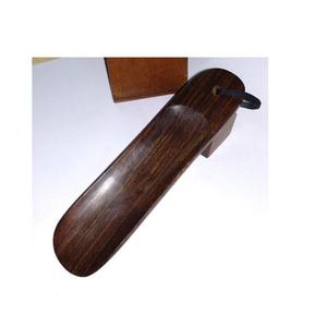 Customized Wood Lifter <b>Shoe</b> Helper <b>Horn</b> Shoehorn With Logo for Customized Single Piece Wooden <b>Shoe</b> <b>Horn</b> - Product Image 1
