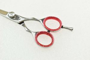 Ciseaux de coiffure professionnels en acier inoxydable bord de rasoir lame droite cisailles de coupe de cheveux avec utilisation de salon de coiffure à pointe pointue - Product Image 5