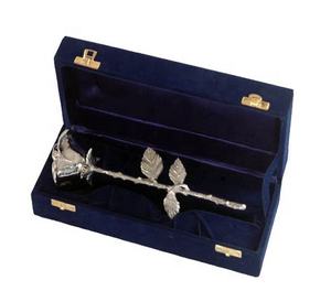 CRIMSON ROSE STEM recuerdo, flor de METAL pequeña urna conmemorativa - Product Image 1