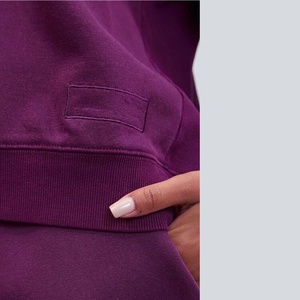Sudadera con logotipo bordado para mujer, ropa para mujer, camisas para mujer, jersey negro, talla XL - Product Image 6