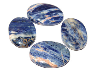 Fournisseur de cabochons ovales en sodalite : Cabochons ovales en sodalite à vendre - Product Image 1