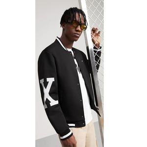 Chaqueta universitaria de nailon de alta calidad para hombre, cuello alto hecho a medida con parches bordados de chenilla para invierno - Product Image 1