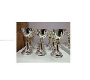 Brassworld Inde Calice en laiton argenté avec bouton doré Modèle religieux poli Fournitures d'église en métal durable - Product Image 1