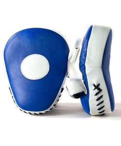 High Quality Wholesale Leather Punching Target Focus Mitts Durable Leather <b>Boxing</b> Focus Pad Hand Target - Product Image 4