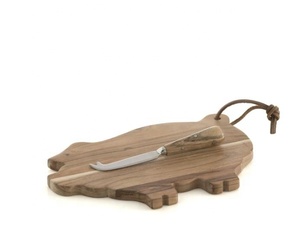 Tabla para picar de resina azul, ensamblada con madera para queso - Product Image 5