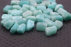 25 pièces découpées à la main, brut 14-16 MM, fabrication de bijoux, matériel authentique, pierre de cristal d'amazonite naturelle, Collection de pierres - Product Image 4