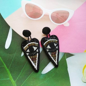 Pendientes de Moda con Cuentas de Semillas - Product Image 1