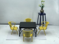 Table et chaises Miniatures en métal, mobilier de maison de poupée, ensemble de salle à manger Miniature, nouveau Design