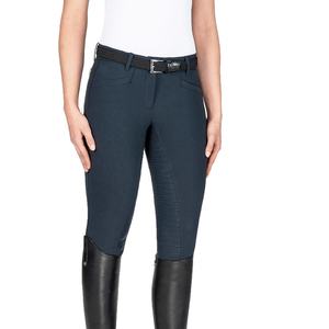 Pantalones de montar a caballo para mujer de alta demanda Agarre de asiento completo Ajuste perfecto Ropa ecuestre Fabricación personalizada Venta al por mayor Pantalones a granel - Product Image 2