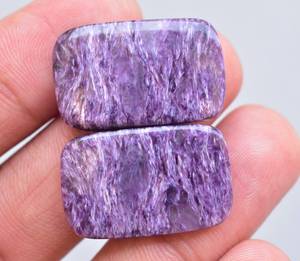 Par de Cabujones de Charoita Natural de Alta Calidad, 25-35mm, Piedras Sueltas Opalescentes Púrpuras para Grillz Dentales - Product Image 2