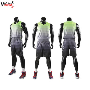 Ensemble de sport pour homme 2026 : Nouvelle tenue de basketball, chemise et short de course à séchage rapide pour homme - Product Image 5