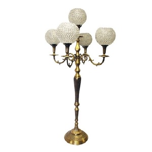 Bougeoir en verre fait main de qualité supérieure Fabricant de candélabres de conception de luxe pour cadeau Décoration de la maison Bougeoir - Product Image 3