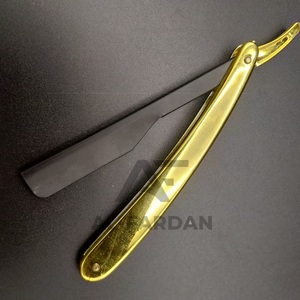 Rasoir de rasage de barbier à thème en or noir Rasoir droit avec Logo personnalisé Manche en plastique ABS Lame tranchante Rasoir de toilettage pour hommes - Product Image 6