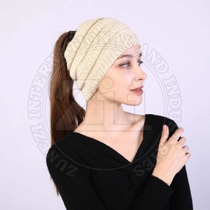 Gorros de lana de algodón 100% más vendidos, diseño de imagen elegante de alta calidad, ligero común personalizable para viajes de invierno - Product Image 2