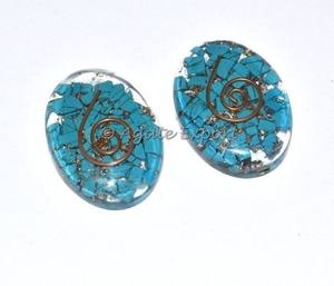 Cabochons d'Orgone Énergétique en Agate Turquoise Guérisseuse - Décoration Maison Gravée et Sculptée pour l'Amour et le Feng Shui - Product Image 1