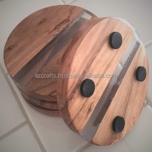 Posavasos de madera de acacia y resina de estilo clásico de diseño personalizado para bebidas para café, té, oso embalado en cartón - Product Image 3