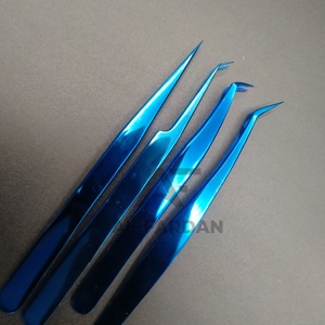 Pinzas con Logotipo Personalizado para Extensión de Pestañas, Color Azul Plasma, Acero Inoxidable Sólido, Agarre Suave, Punta Sin Fibra - Product Image 2