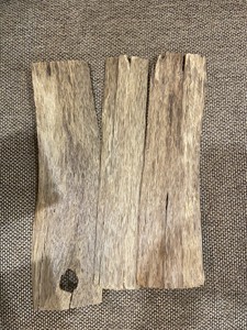 Top Haute Qualité 2 Côté Noir OfVietnam Oud Agar Morceaux Grade 3A 0.5mm Doux Parfum Floral 100% Oud Bois - Product Image 4