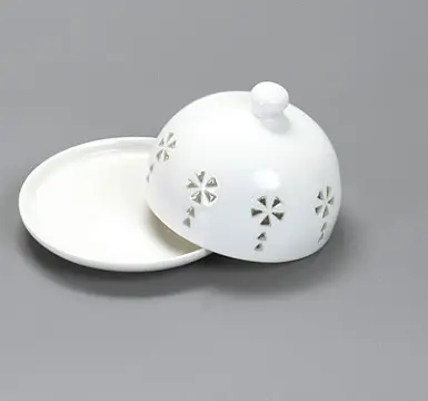 Japanese porcelain for fish and vegetables for Japanese restaurants looking for a distributor in Indonesia japan wagyu