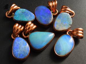 Pendentif personnalisé pour enfants, mariage, mode, troisième personne, en opale australienne doublet, serti en bélière, multi-feu, cuivre - Product Image 4