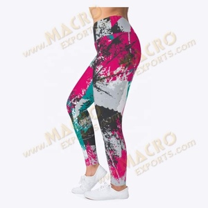 Leggings de yoga Practica con confianza y flexibilidad con gracia en Cada asana Define tu viaje de yoga con movimiento potenciado - Product Image 2