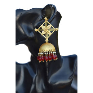 Boucles d'oreilles longues en forme de jhumka, en laiton avec finition mate dorée traditionnelle 2025, ornées de perles de pierre, pour filles et femmes - Product Image 3