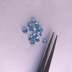 4mm 5mm Topaze Bleue Suisse Naturelle Trillion de Pierres Précieuses Calibrées Coupe Prix de Gros Pierres en Vrac pour la Fabrication de Bijoux Boutique en Ligne - Product Image 3