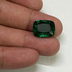 Non traitées Zambienne Emerald Naturel Lâche 11.16 Cts Pierres Précieuses de Grande Taille Bijoux De Production Profonde Vert Vif Excellente Coupe - Product Image 4