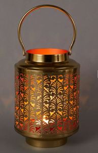 Nouvelle lanterne intérieure décorative en métal gravé à la main pour mariage intérieur/extérieur et décoration de Noël de la meilleure qualité - Product Image 2