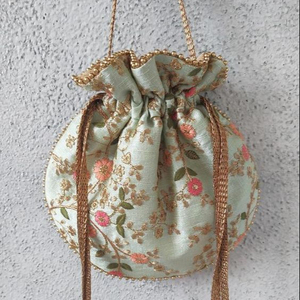--- NEW---POTLI--BAGS AVEC-BELLE-&-ÉLÉGANT-AGRÉMENTÉE ZARDOZI TRAVAIL SOIRÉE & WEDDING---2021... - Product Image 1