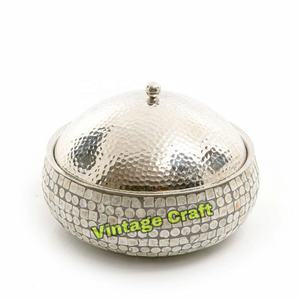 Quemador de Incienso Artesanal con Incrustaciones de Nácar Pulido, Estilo Animal Vintage, Regalo para Eid y Ramadán - Product Image 1