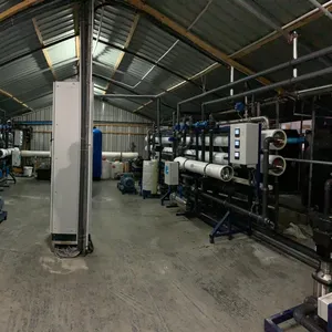 Zee Water Filter Apparatuur Ontzilting Ro Behandeling Plant, Omgekeerde Osmose Waterzuivering Systeem 300m 3/Dag Capaciteit