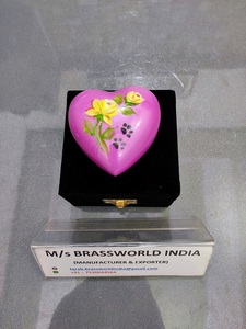 Urna Funeraria de Aluminio con Cara de Gato Pintada a Mano, Corazón Morado, Estilo Americano, Recuerdo para Mascotas, Brassworld India - Product Image 3