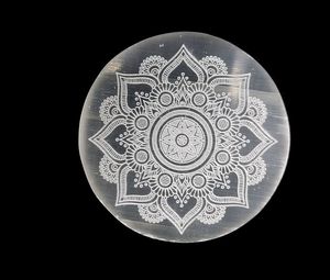 แผ่นชาร์จ Mandala Selenite สีขาวแกะสลัก | แผ่นแกะสลักคุณภาพสูง - Product Image 2