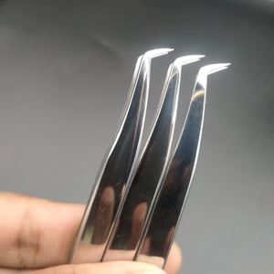 Pinzas de pestañas delgadas para botas con logotipo personalizado, pinzas de extensión de cejas con acabado pulido de acero inoxidable sólido para ruso - Product Image 6
