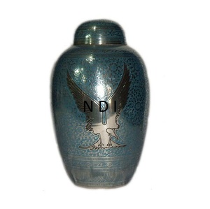 Urnas de cenizas funerarias de diseñador hechas a mano de alta calidad a precio al por mayor Urnas de cremación de cenizas de adultos humanos para acabado antiguo - Product Image 4