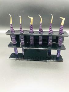 Pince à cils durable AL FARDAN Purple Diamond Grip Étiquette personnalisée Pincettes à cils or pointe pointue en acier inoxydable testé à la main pour les cils - Product Image 6