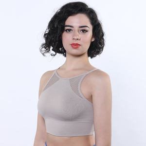 Soutien-gorge de sport respirant en maille Spandex/Nylon rouge corail pour femme, maintien moyen, dos nageur, col rond, idéal pour le fitness et la gym - Product Image 6
