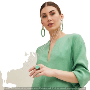Boucle d'oreille en résine pour filles boucle d'oreille traditionnelle fantaisie en résine - Product Image 2