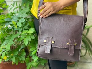 Vente en gros de sacs à bandoulière en cuir véritable polyvalents de haute qualité pour femmes sacs en cuir de grande capacité sacs à bandoulière pour ordinateur portable - Product Image 6