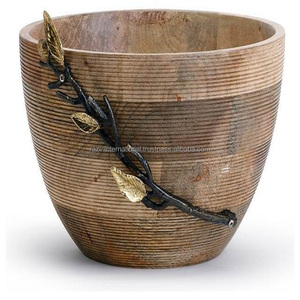 Tazón de madera de forma redonda con mango de metal chapado en oro para decoración del hogar y la boda - Product Image 2