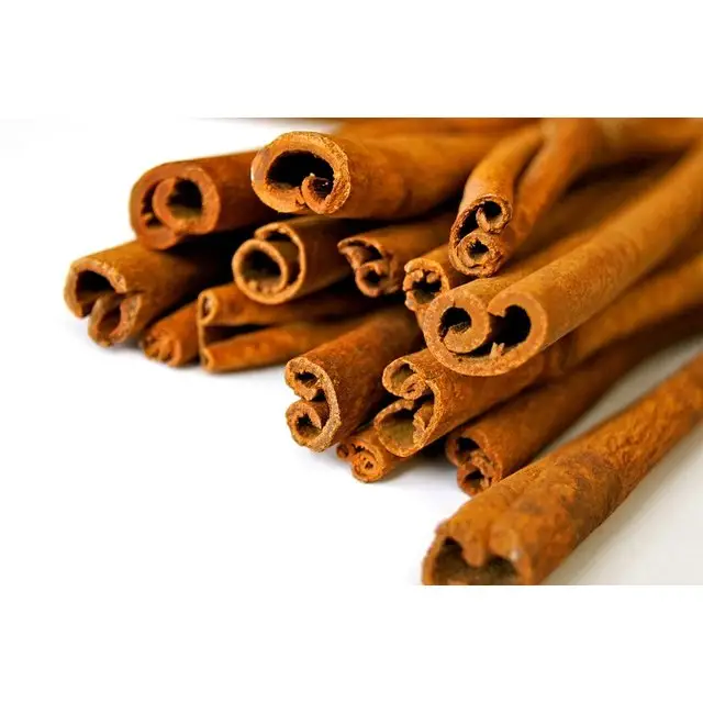 Encostas de árvore cinnamão pó de madeira espinhas/todo e dividido