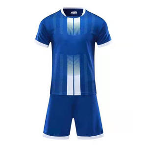 Faible QUANTITÉ MINIMALE DE COMMANDE Kit de Football Personnalisé Sublimation de Football Uniforme fait de Haute Qualité Polyester Tissu - Product Image 4