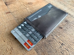 Porte-cartes de crédit en cuir véritable imperméable avec logo personnalisé, unisexe, pop-up MCR-0163 - Product Image 4