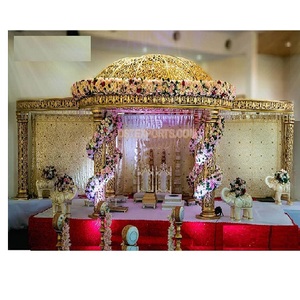 Exclusif Maharani Dom Mandap Décoration Dom Style Doré Sculpté Mandap Ensemble Grand Doré Sculpté FRP Mandap Ensemble Malaisie Décor - Product Image 1