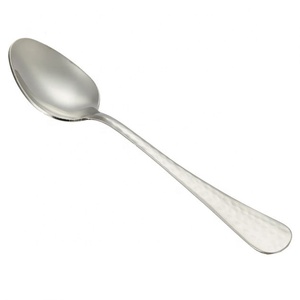 Cubiertos de acero inoxidable Vintage de alta calidad hechos a mano de lujo Venta caliente nuevo diseño de moda juego de cucharas de mango largo - Product Image 1