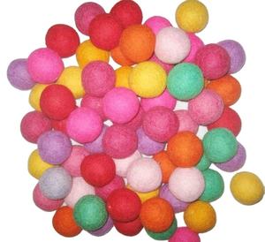 boules en feutre - Product Image 1