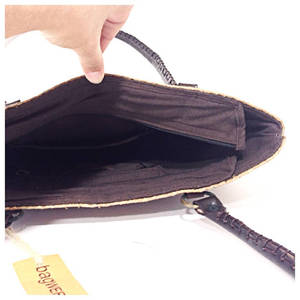 Bolso de mano con cierre de cremallera de algas marinas hecho a mano de diseño moderno de media luna en negro y Beige solapa de moda con decoración de cadena - Product Image 5