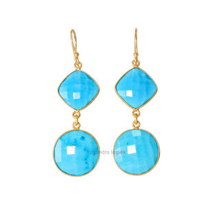 Boucles d'oreilles en plaqué or 18 ct avec pendentif en pierre précieuse turquoise naturelle, magnifiques boucles d'oreilles faites à la main en pierres précieuses bleues pour grossiste - Product Image 2